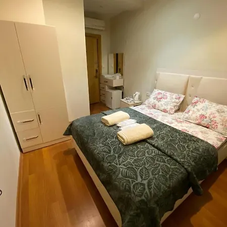 Mymoon Hotel 3*
