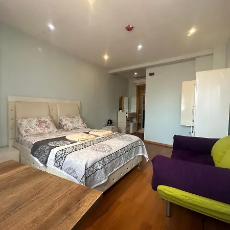 Mymoon Κωνσταντινούπολη