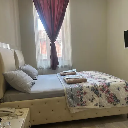 Hotel Mymoon 3*