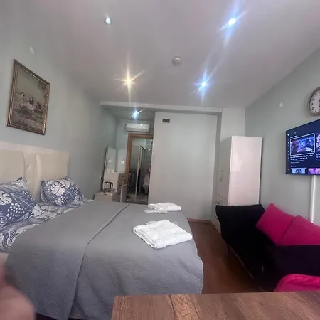 Mymoon Κωνσταντινούπολη