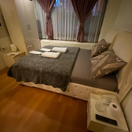 Hotell Mymoon 3*